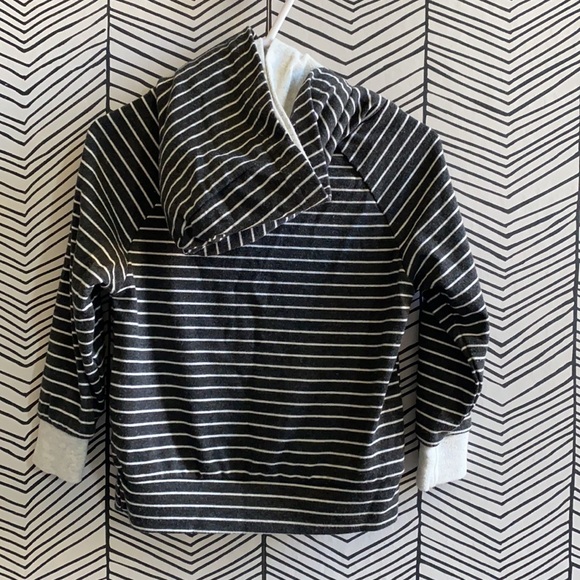 NEW “&” 18 month unisex hooded sweatshirt - Picture 8 of 8